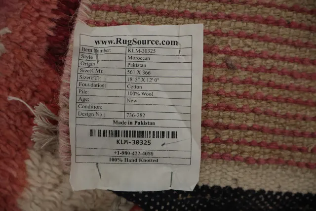 https://image-static-obj.rugsource.com/small/126436_3154742_e940ccca.jpeg