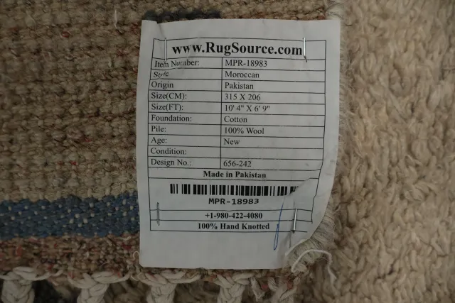 https://image-static-obj.rugsource.com/small/126447_3169780_133a25ef.jpeg