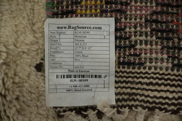 https://image-static-obj.rugsource.com/small/126483_3169591_ba4fa284.jpeg