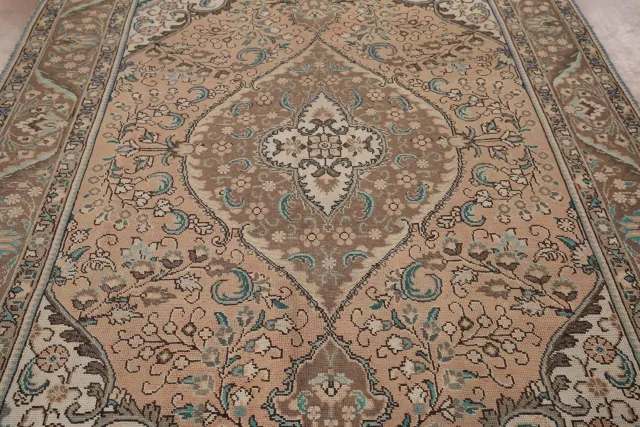 https://image-static-obj.rugsource.com/small/126548_2504872_48aaf3e7.jpeg