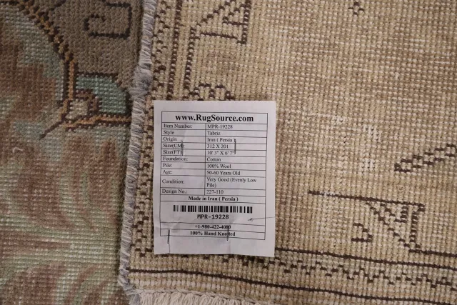 https://image-static-obj.rugsource.com/small/126895_2512556_4fb2d9d0.jpeg