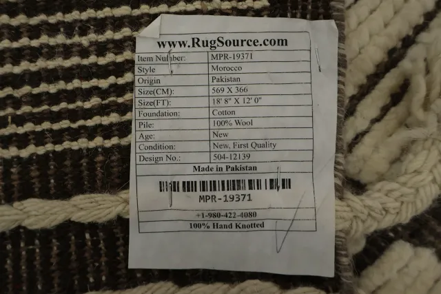 https://image-static-obj.rugsource.com/small/127038_3151790_629955c6.jpeg