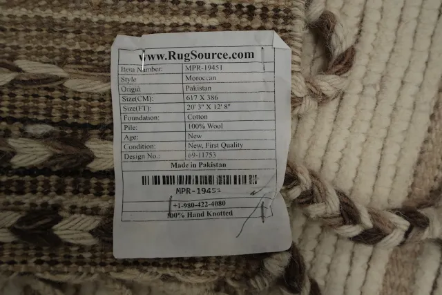 https://image-static-obj.rugsource.com/small/127118_3150605_7e68aefa.jpeg
