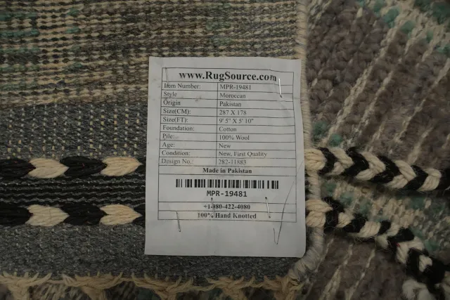 https://image-static-obj.rugsource.com/small/127148_3160732_0d7774bc.jpeg