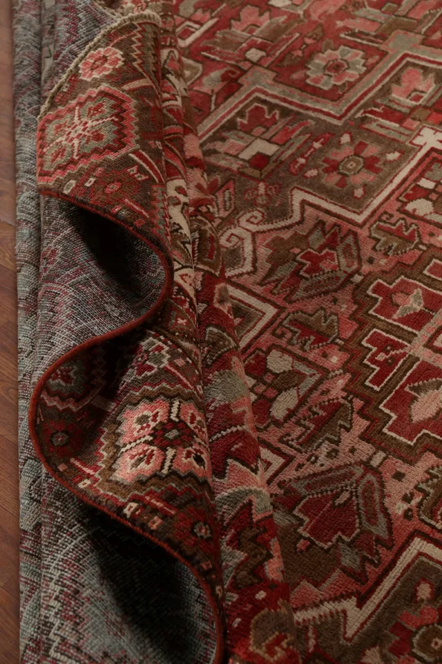 https://image-static-obj.rugsource.com/small/127263_2520609_da8d039a.jpeg