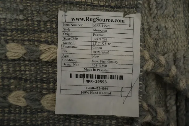https://image-static-obj.rugsource.com/small/127286_3172234_41e35ed7.jpeg