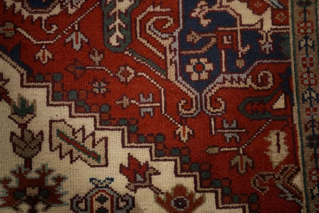 https://image-static-obj.rugsource.com/small/127329_2521686_e4e56ce3.jpeg
