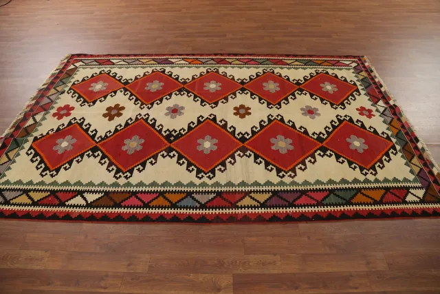 https://image-static-obj.rugsource.com/small/127718_2537364_eea8f81d.jpeg
