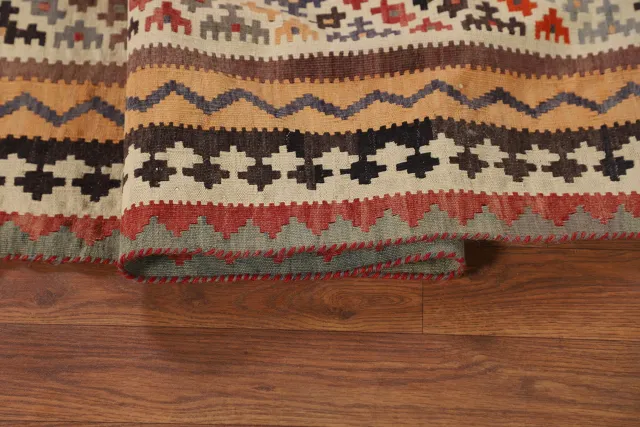 https://image-static-obj.rugsource.com/small/129805_2587035_68543652.jpeg