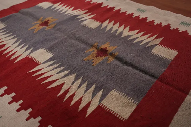 https://image-static-obj.rugsource.com/small/129896_2571766_023f8382.jpeg