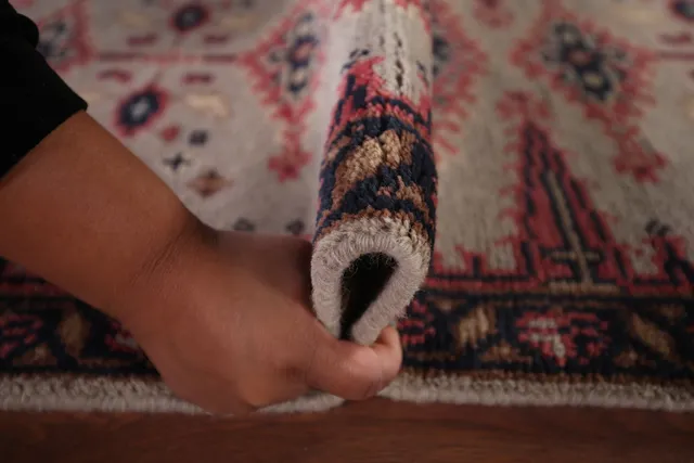 https://image-static-obj.rugsource.com/small/129915_2562145_e5c27453.jpeg