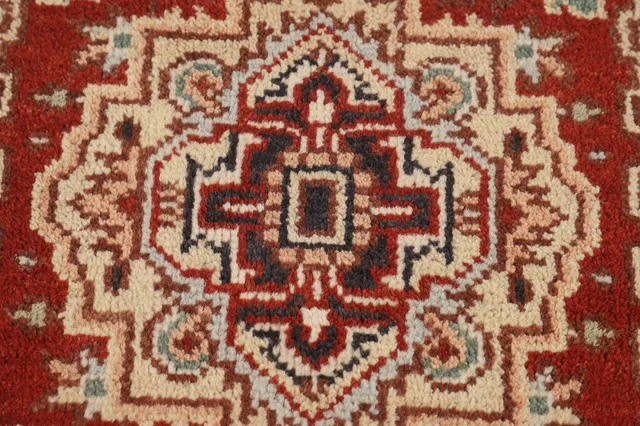 https://image-static-obj.rugsource.com/small/130521_2575481_4e6d24aa.jpeg