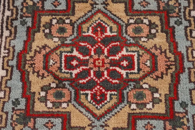 https://image-static-obj.rugsource.com/small/130522_2575497_070a695b.jpeg