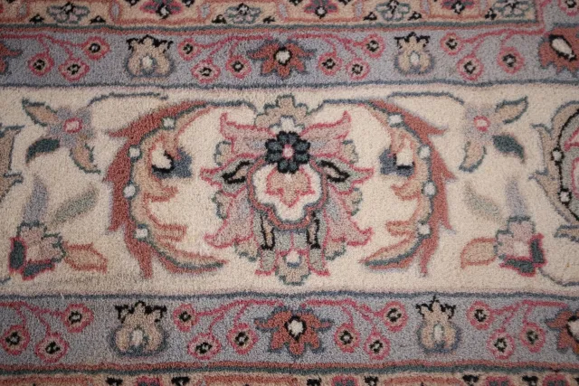 https://image-static-obj.rugsource.com/small/130696_2566726_9822e449.jpeg