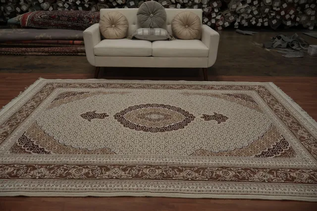 https://image-static-obj.rugsource.com/small/131923_3135036_04e75db3.jpeg