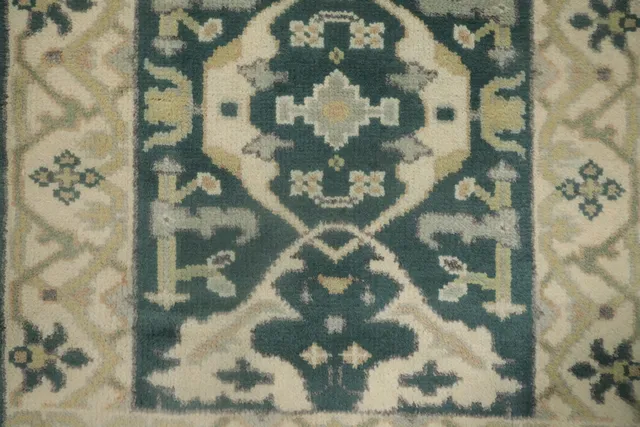 https://image-static-obj.rugsource.com/small/132845_3307889_a0f1ed7c.jpeg