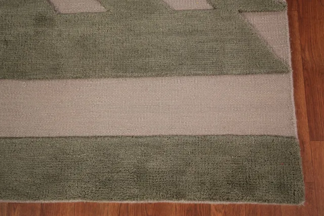 https://image-static-obj.rugsource.com/small/133984_2640609_1779b387.jpeg