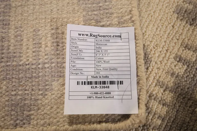 https://image-static-obj.rugsource.com/small/133985_2639680_0b3000df.jpeg