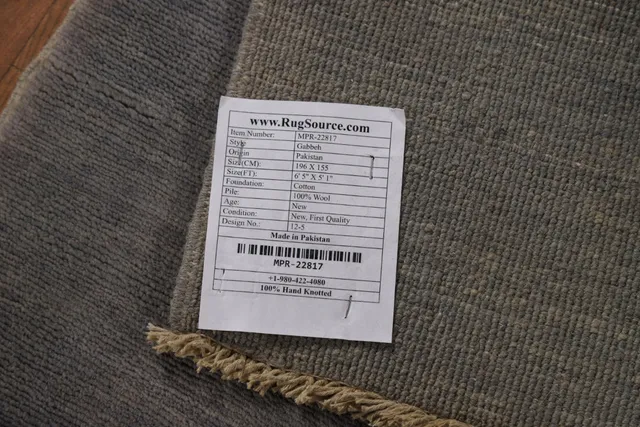 https://image-static-obj.rugsource.com/small/134066_2666633_a51634fc.jpeg