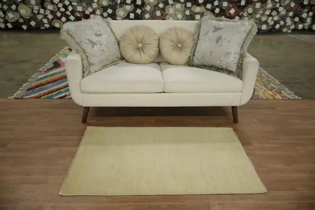 https://image-static-obj.rugsource.com/small/134173_3250033_bc7cf6dc.jpeg