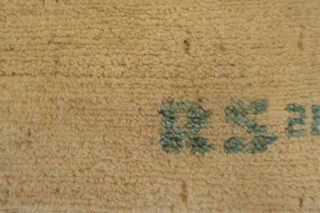 https://image-static-obj.rugsource.com/small/134207_3415667_8c80c8f2.jpeg