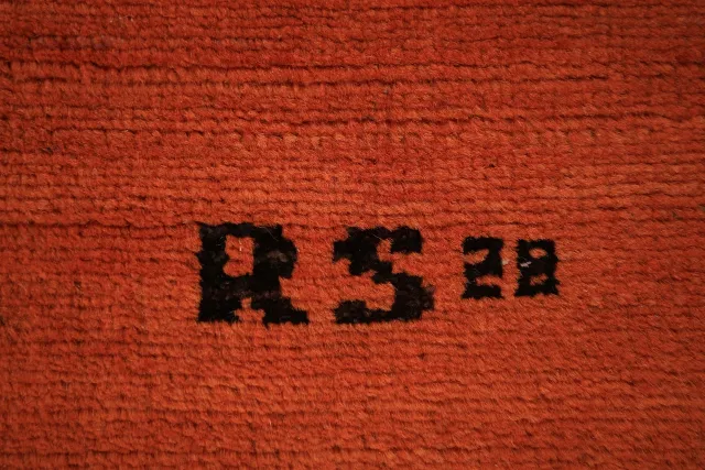 https://image-static-obj.rugsource.com/small/134239_2642357_e373e2fa.jpeg