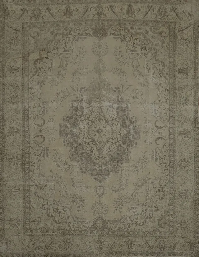https://image-static-obj.rugsource.com/small/134492_3195778_81260058.jpeg