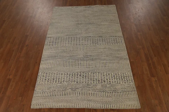 https://image-static-obj.rugsource.com/small/134570_2656950_ac438e59.jpeg
