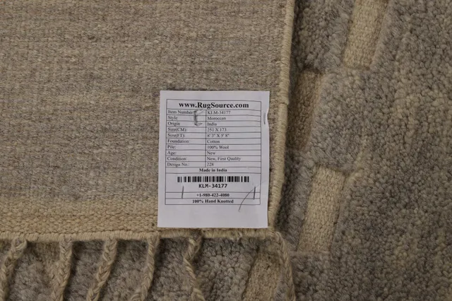 https://image-static-obj.rugsource.com/small/134593_2657238_e7444a11.jpeg