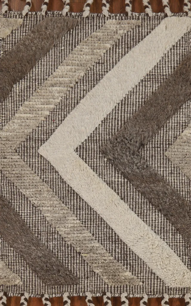 https://image-static-obj.rugsource.com/small/134611_2681309_39ff1b4a.jpeg