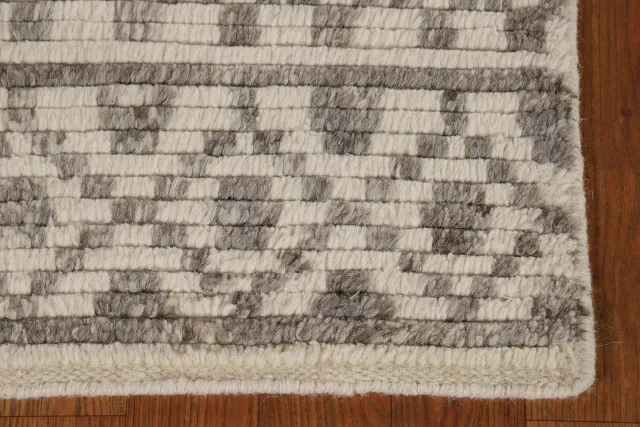 https://image-static-obj.rugsource.com/small/135328_2680662_0e46f239.jpeg