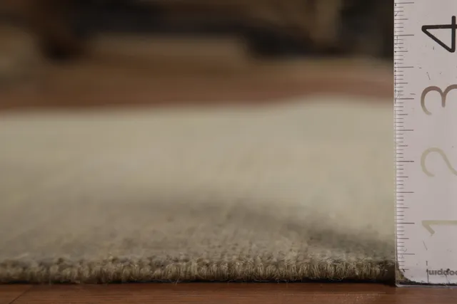 https://image-static-obj.rugsource.com/small/135413_2679390_c306450c.jpeg