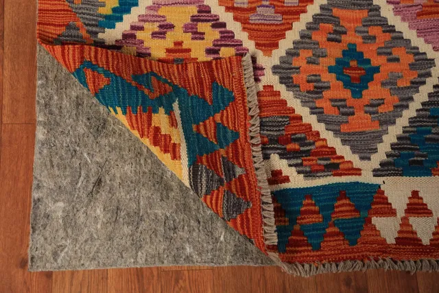https://image-static-obj.rugsource.com/small/136318_2675734_d7f94958.jpeg