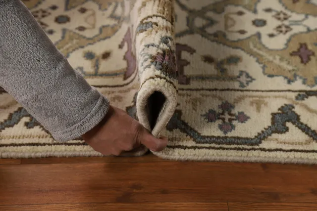 https://image-static-obj.rugsource.com/small/136711_2686592_4adce97b.jpeg