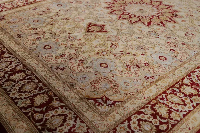 https://image-static-obj.rugsource.com/small/136999_2684532_7997d3d0.jpeg