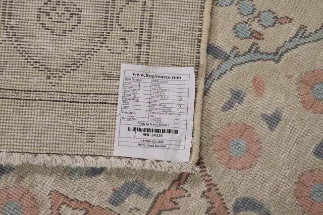 https://image-static-obj.rugsource.com/small/137404_2697594_53e9b4cf.jpeg