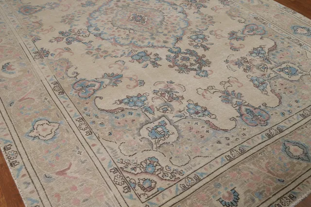 https://image-static-obj.rugsource.com/small/137444_2696540_da1b3379.jpeg