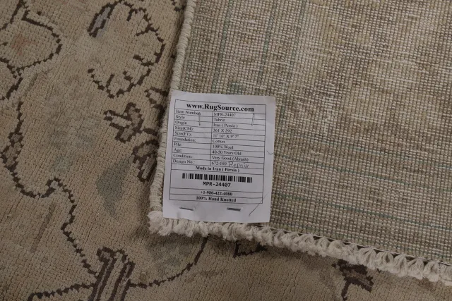 https://image-static-obj.rugsource.com/small/137489_2705537_6579a571.jpeg