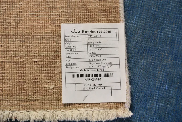 https://image-static-obj.rugsource.com/small/137492_2699180_f3d4d375.jpeg