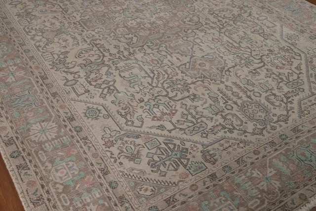 https://image-static-obj.rugsource.com/small/137494_2704606_19a8ec78.jpeg