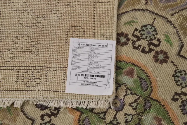 https://image-static-obj.rugsource.com/small/137561_2702961_e96f5e99.jpeg
