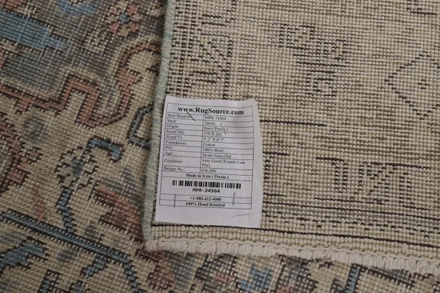 https://image-static-obj.rugsource.com/small/137757_2711775_2f1c972c.jpeg