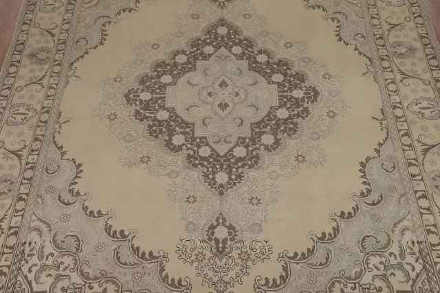 https://image-static-obj.rugsource.com/small/138402_2721215_d3cb8774.jpeg