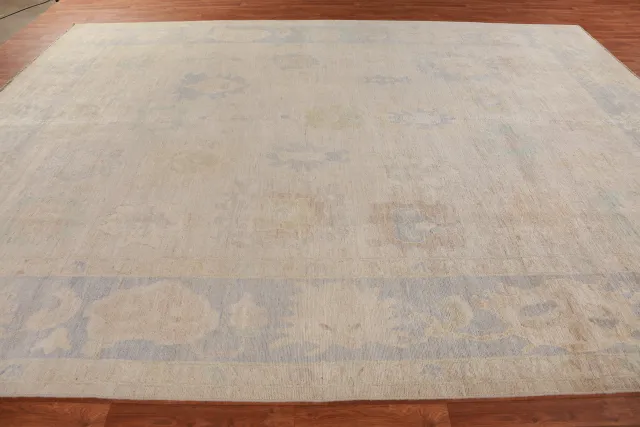 https://image-static-obj.rugsource.com/small/139308_2741355_2ce4106d.jpeg