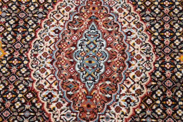 https://image-static-obj.rugsource.com/small/139923_2752879_1f2b20e8.jpeg