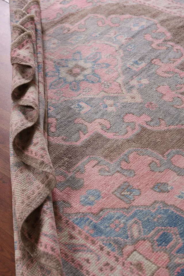 https://image-static-obj.rugsource.com/small/143383_2819976_8ad9ea3d.jpeg