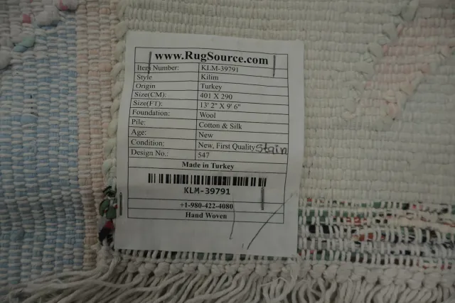 https://image-static-obj.rugsource.com/small/144542_3170826_b066ceb5.jpeg