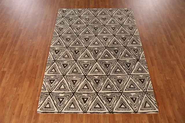 https://image-static-obj.rugsource.com/small/145763_2857143_d1d2c52e.jpeg