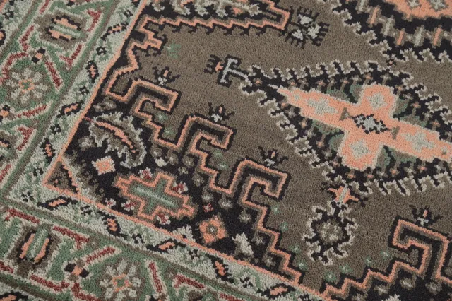 https://image-static-obj.rugsource.com/small/149862_2951843_a1ab5e5e.jpeg