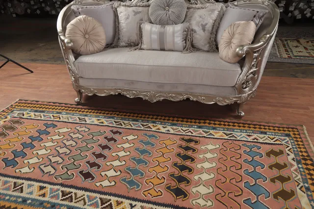 https://image-static-obj.rugsource.com/small/150042_2951599_972d8f34.jpeg